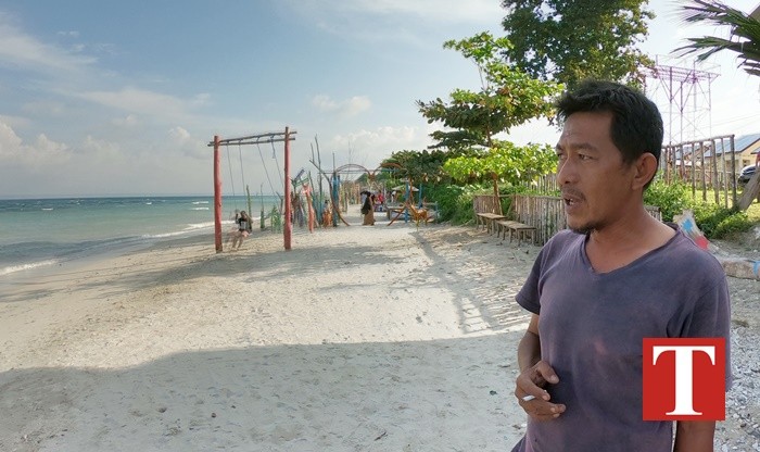 Pak Tamang, Sosok Yang Menyulap Pantai Bubung Menjadi Tempat Wisata